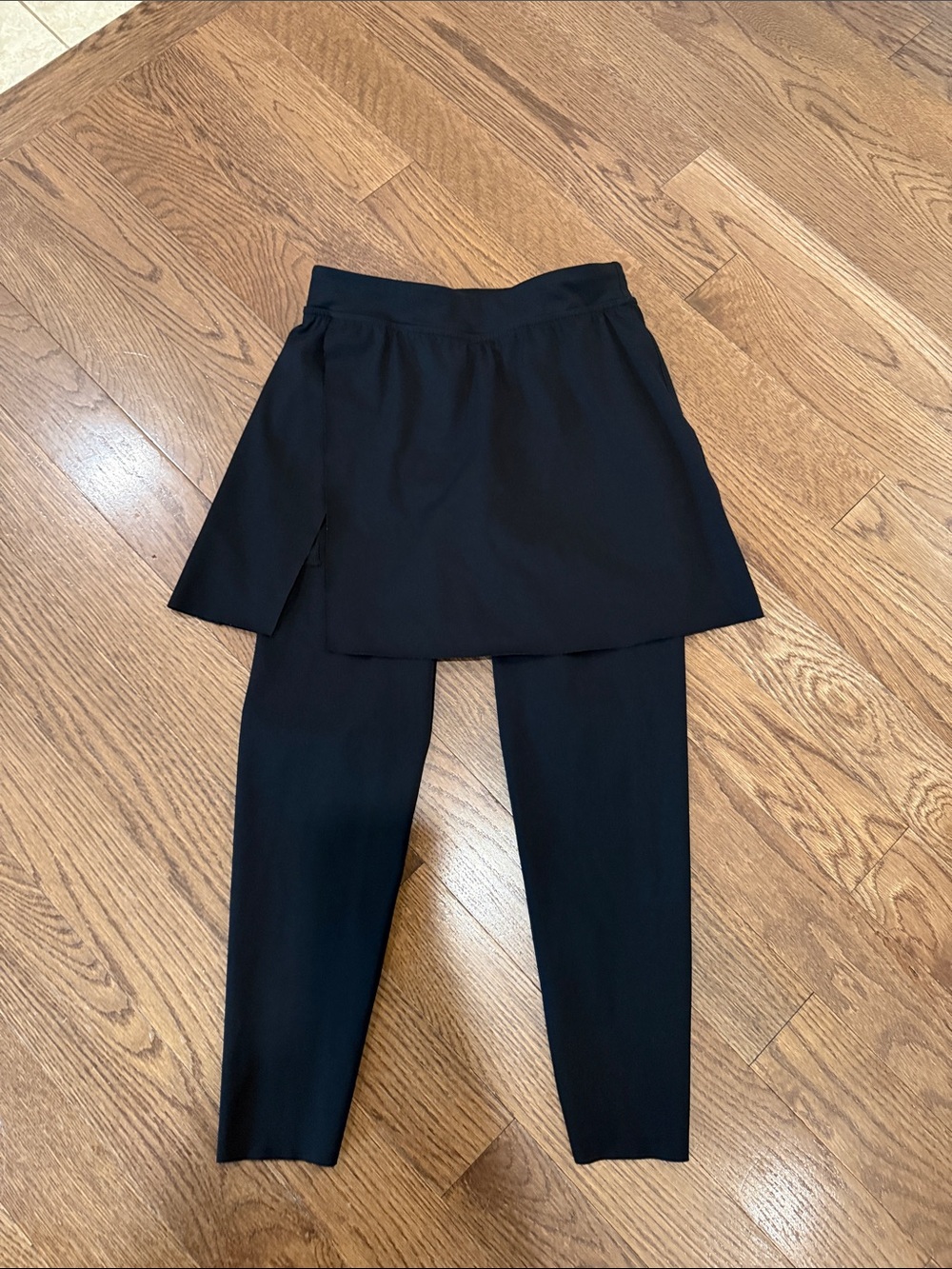 Spanx Black Women's Skirted Leggings – Classic Layered Design
